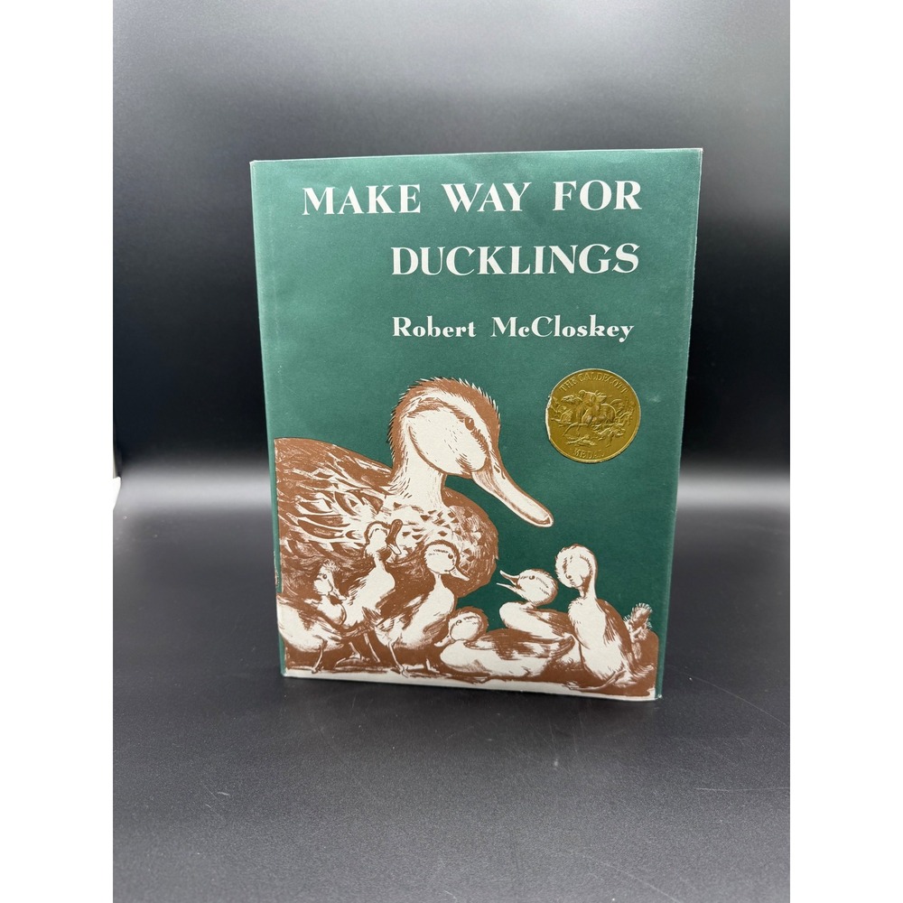 Make Way for Ducklings Robert McCloskey Caldecott Medal Hardcover Viking